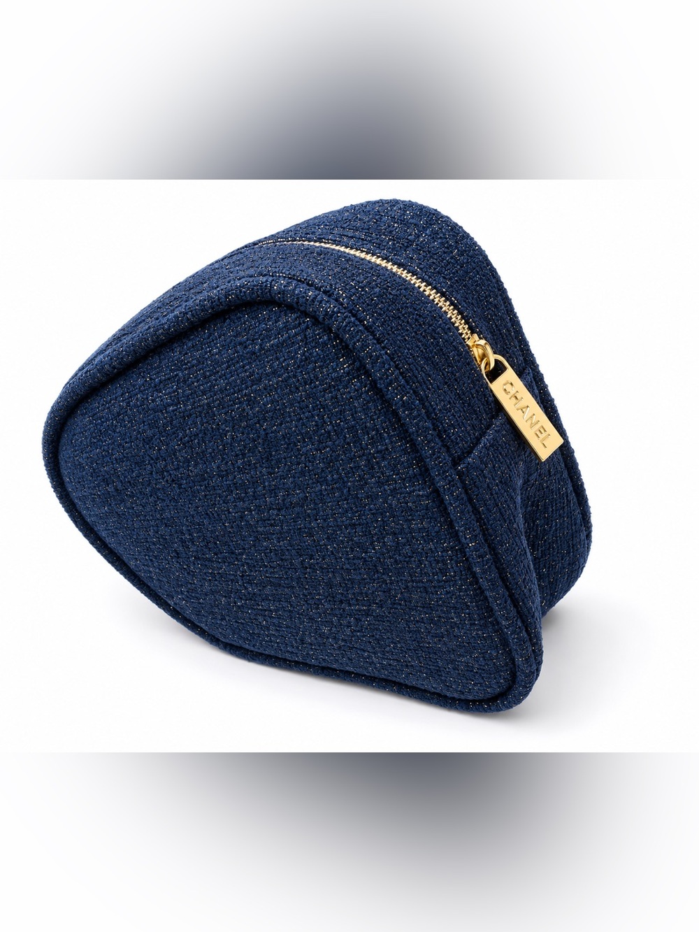 CHANEL - Limited Edition Holiday Navy Tweed Pouch - Picture 4 of 4